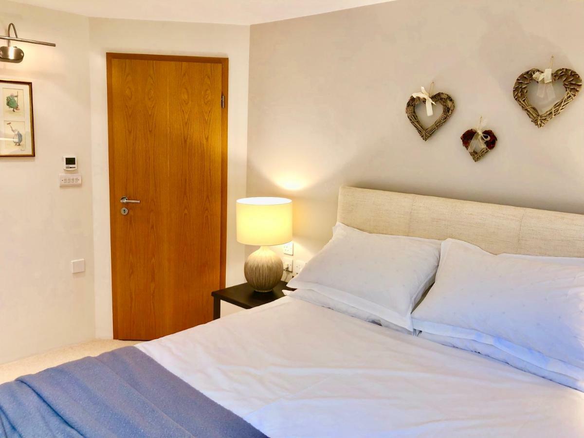 Bed and Breakfast Laurels Felsted Екстер'єр фото